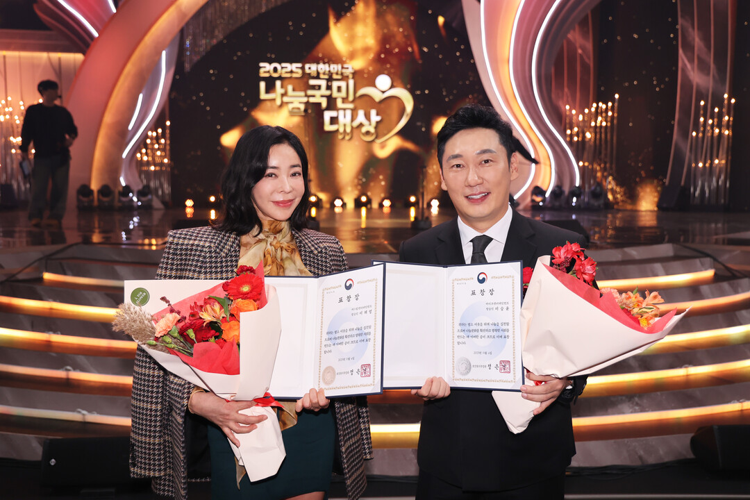 배우 이혜영·방송인 이승윤,