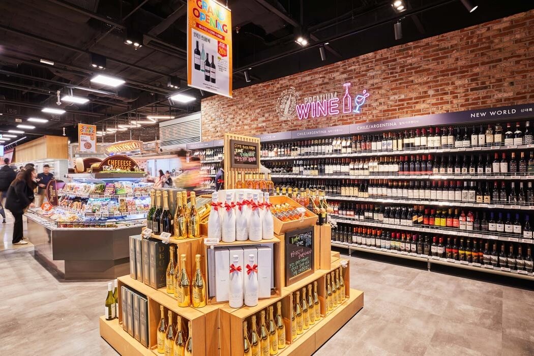 이마트, 와인장터 행사...1년 전부...