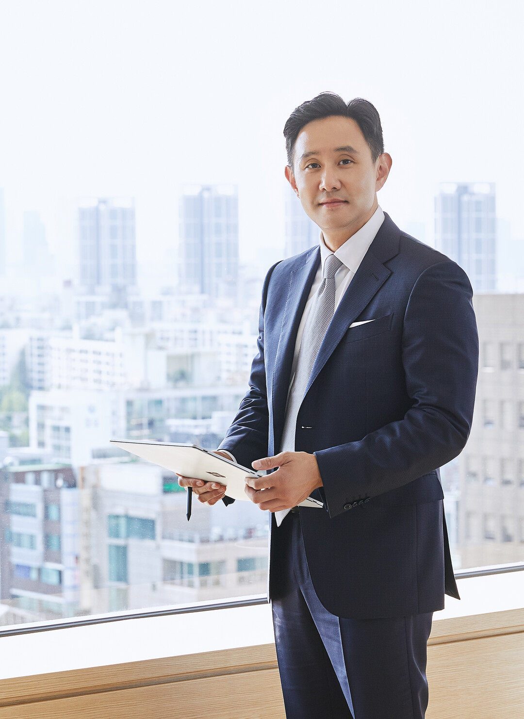 최윤범 고려아연 회장, 다보스포럼서 ...