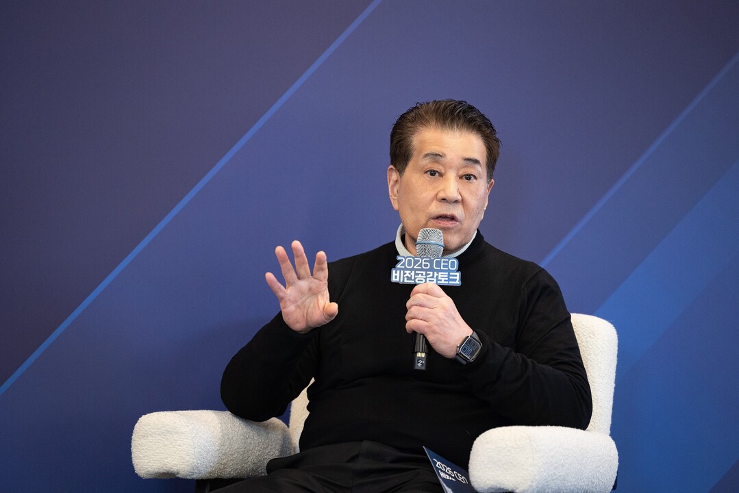 장인화 포스코 회장, "AI는 사회적...