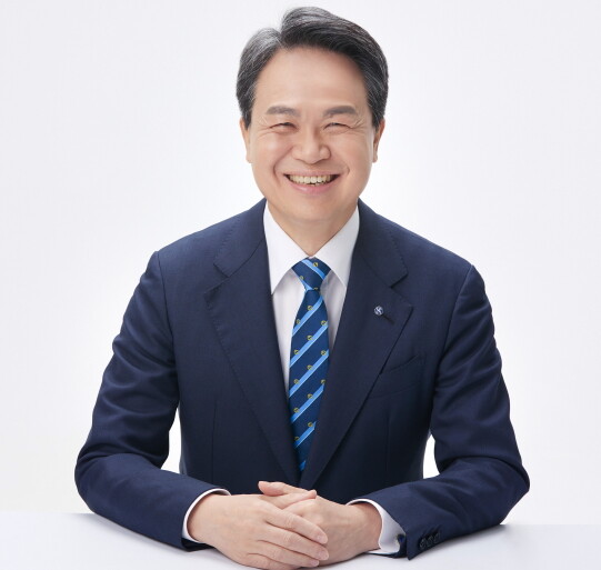 진옥동 신한금융 회장, 주주서신에서 ...