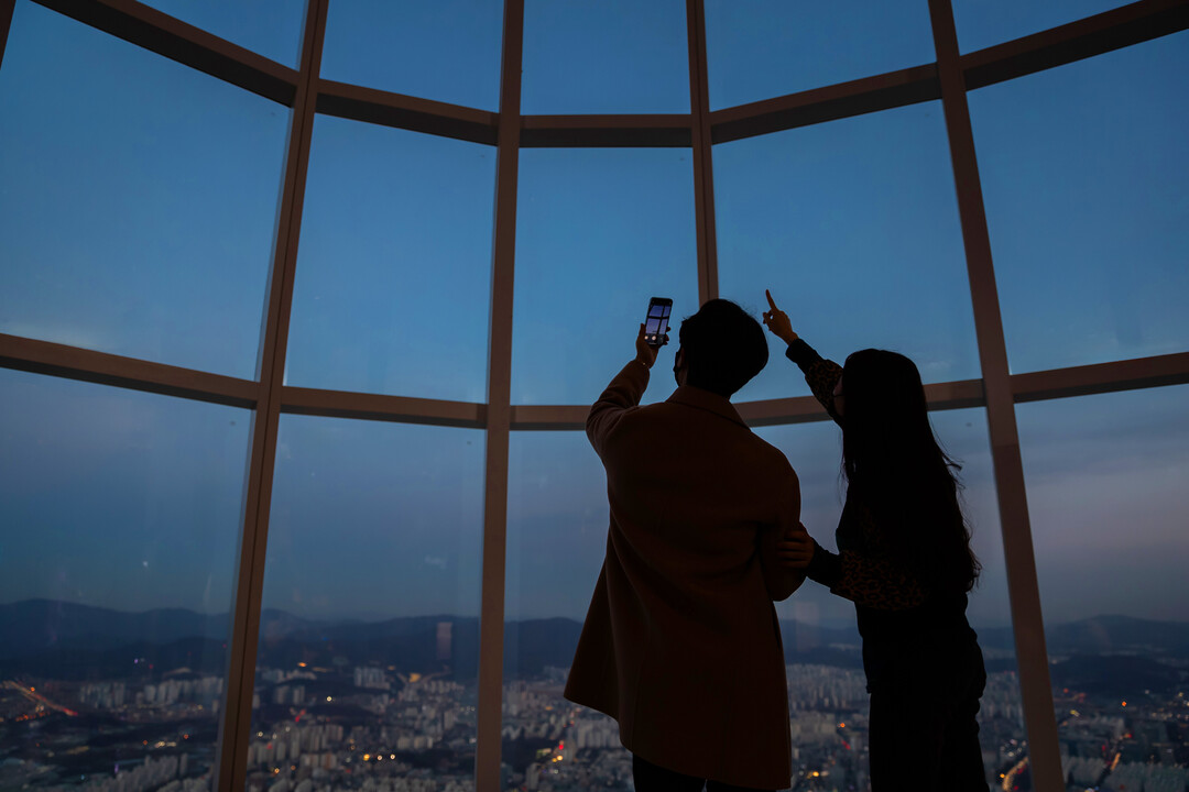 서울스카이, 6월 보름달 관측 연계 ...